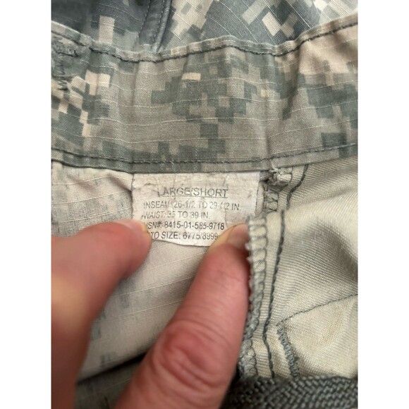USGI ACU Digital Camo Ripstop Insect Guard Combat Pants Trousers Large Short - Picture 5 of 5